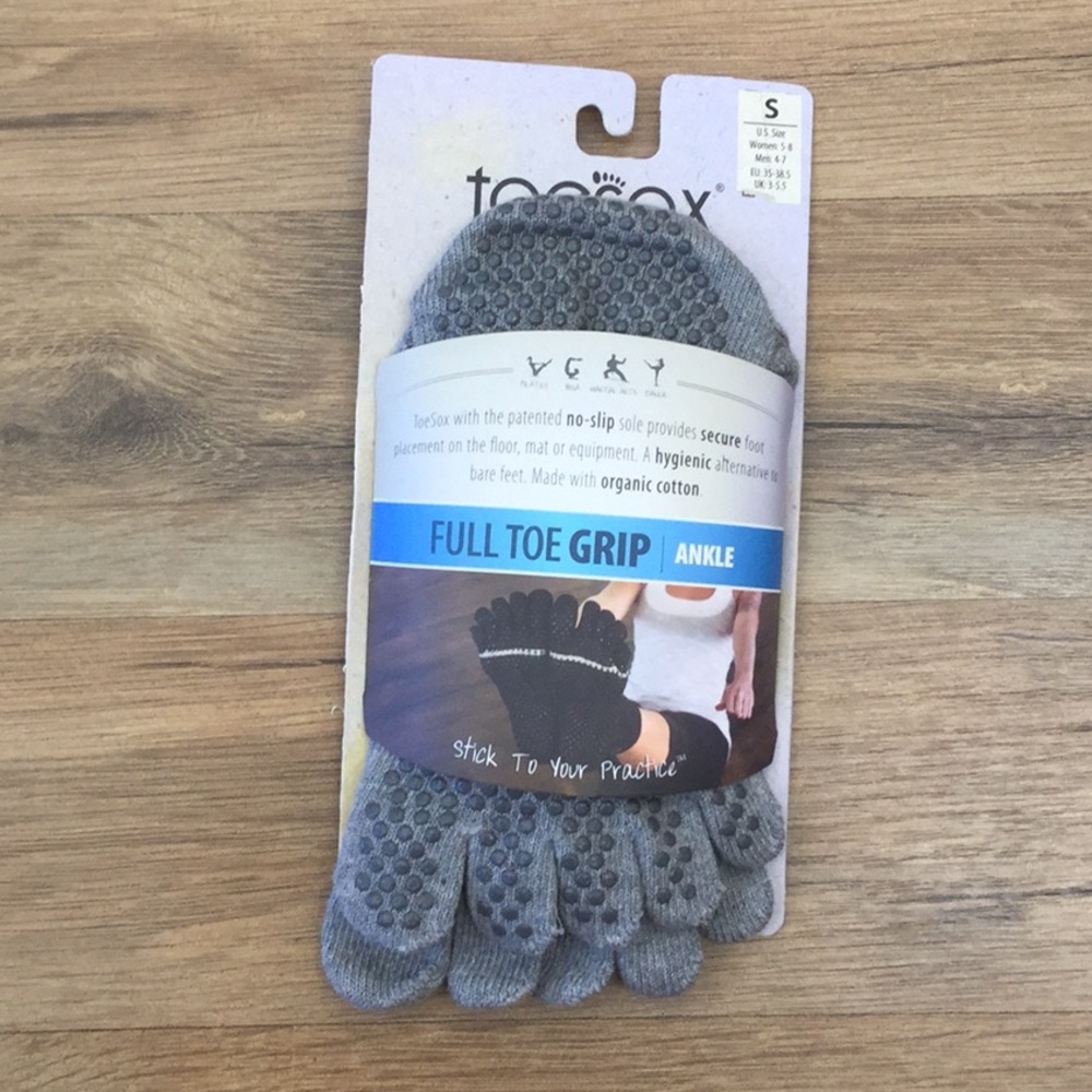 {Toesox} Full Toe Grip Ankle Socks